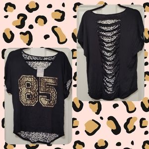 🐆Leopard Print Short-Sleeve Shirt w/ Ripped Back